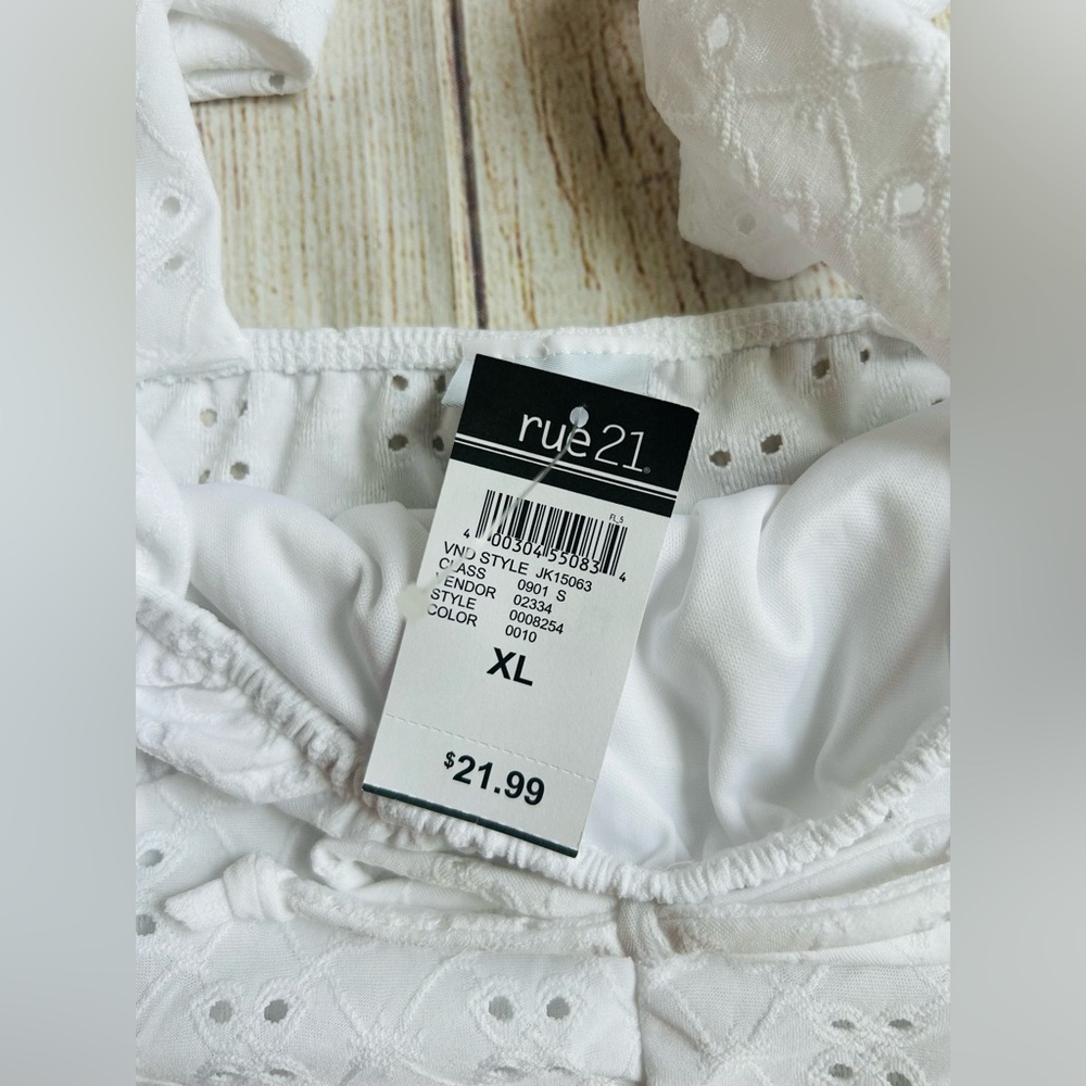 Rue21 Women’s White Eyelet Cropped Sweetheart Neck Tie Tank Top Size XL NWT - Picture 9 of 11